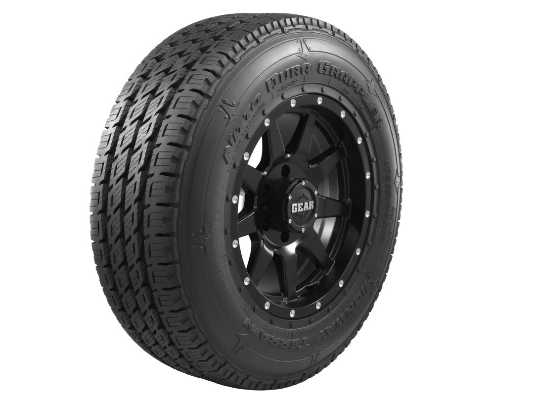 Nitto DURA GRAPPLER 285/70R17 121/118R