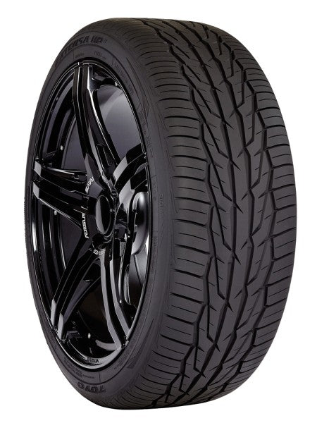 Toyo EXTENSA HP II 225/45R17 94W