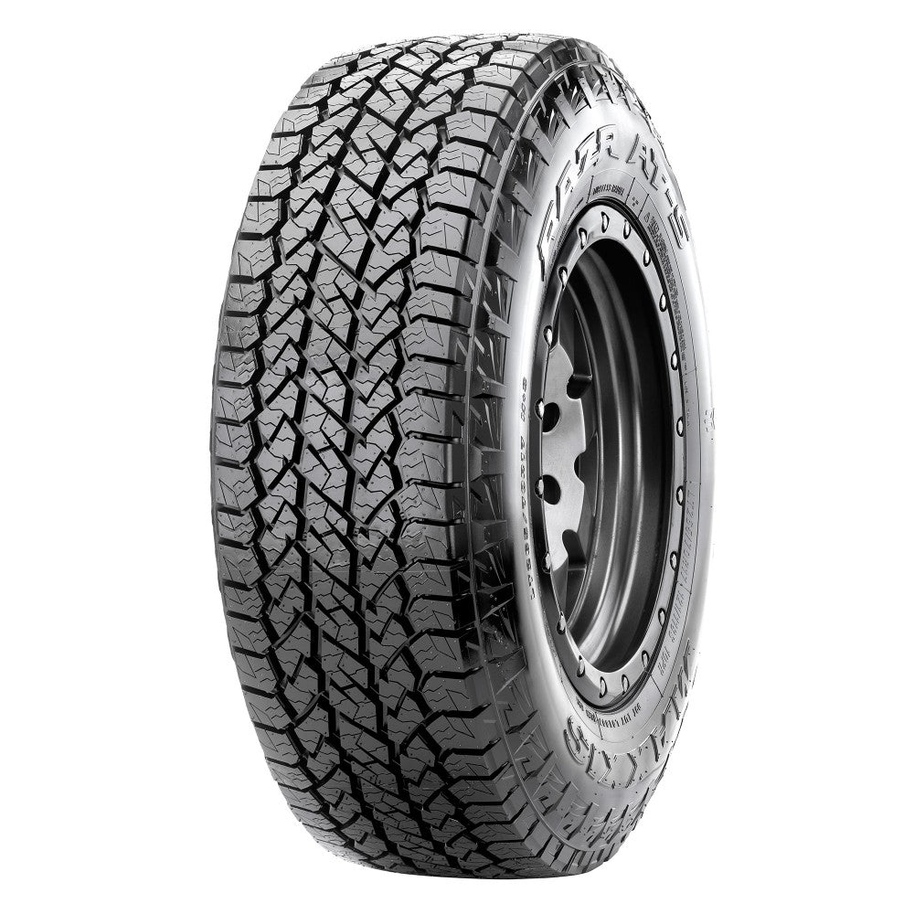 Maxxis RAZR AT-S 235/75R15 T