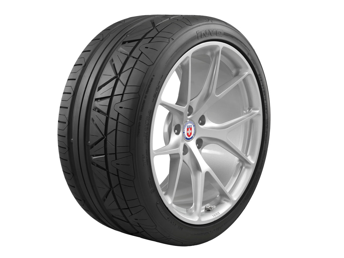 Nitto INVO 255/45R20 101W